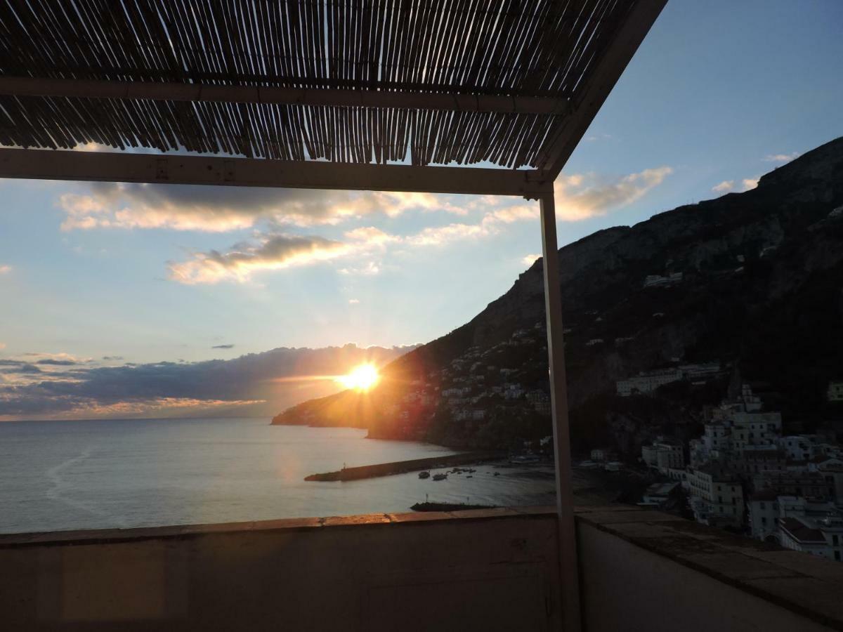 Il Veliero Villa Amalfi Luaran gambar